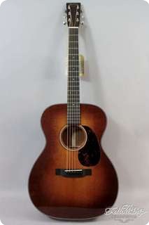 Martin 000 18 V Custom, Custom Shop Sunburst, Mahogany & Spruce 2013