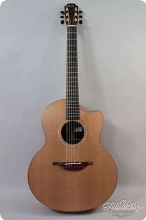 Lowden F 25c, Cutaway, Cedar & Rosewood 2013