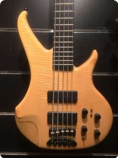 Human Bass Max Base High Gloss