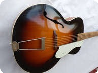 Levin Archtop 32 1945