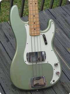 Silver p store bass