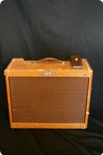 Fender Vibrolux Tweed 1957