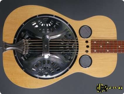 Dobro Model 60s 1975 Natural