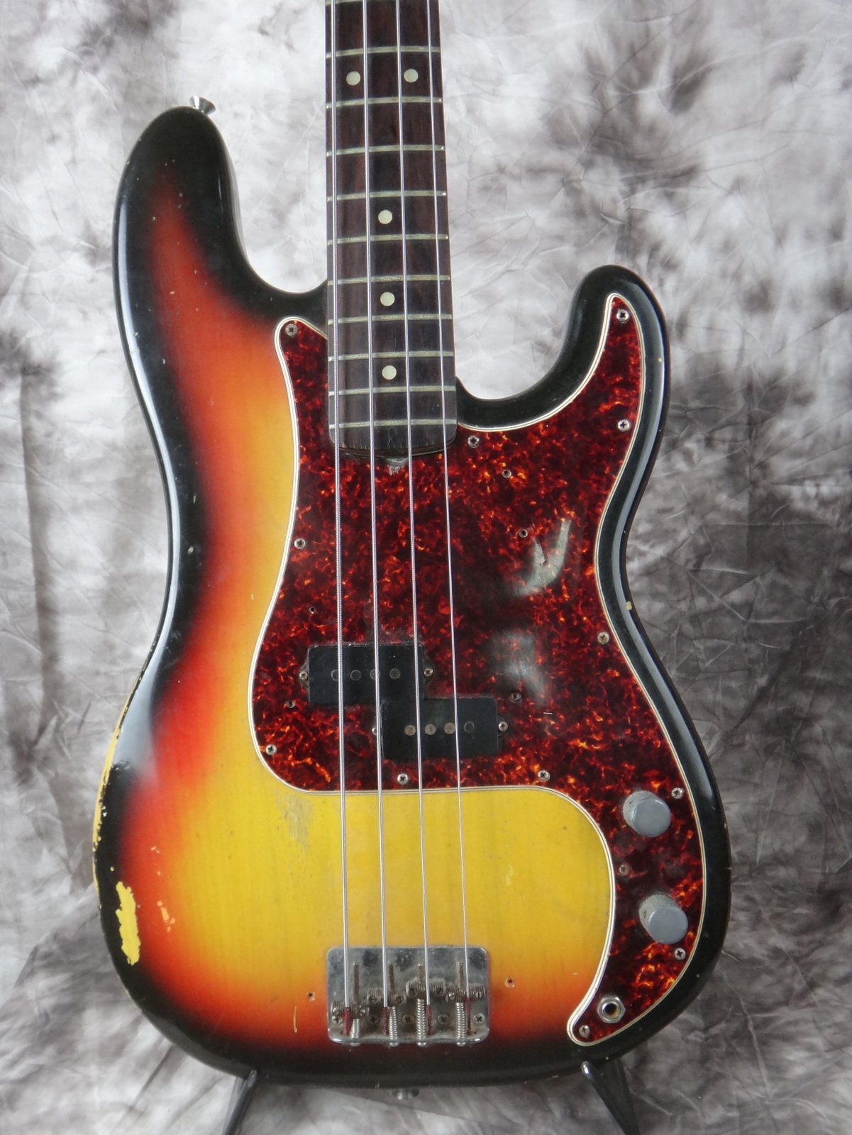 Fender Precision Bass 1967 Sunburst Bass For Sale Vintage Guitar Oldenburg 7498