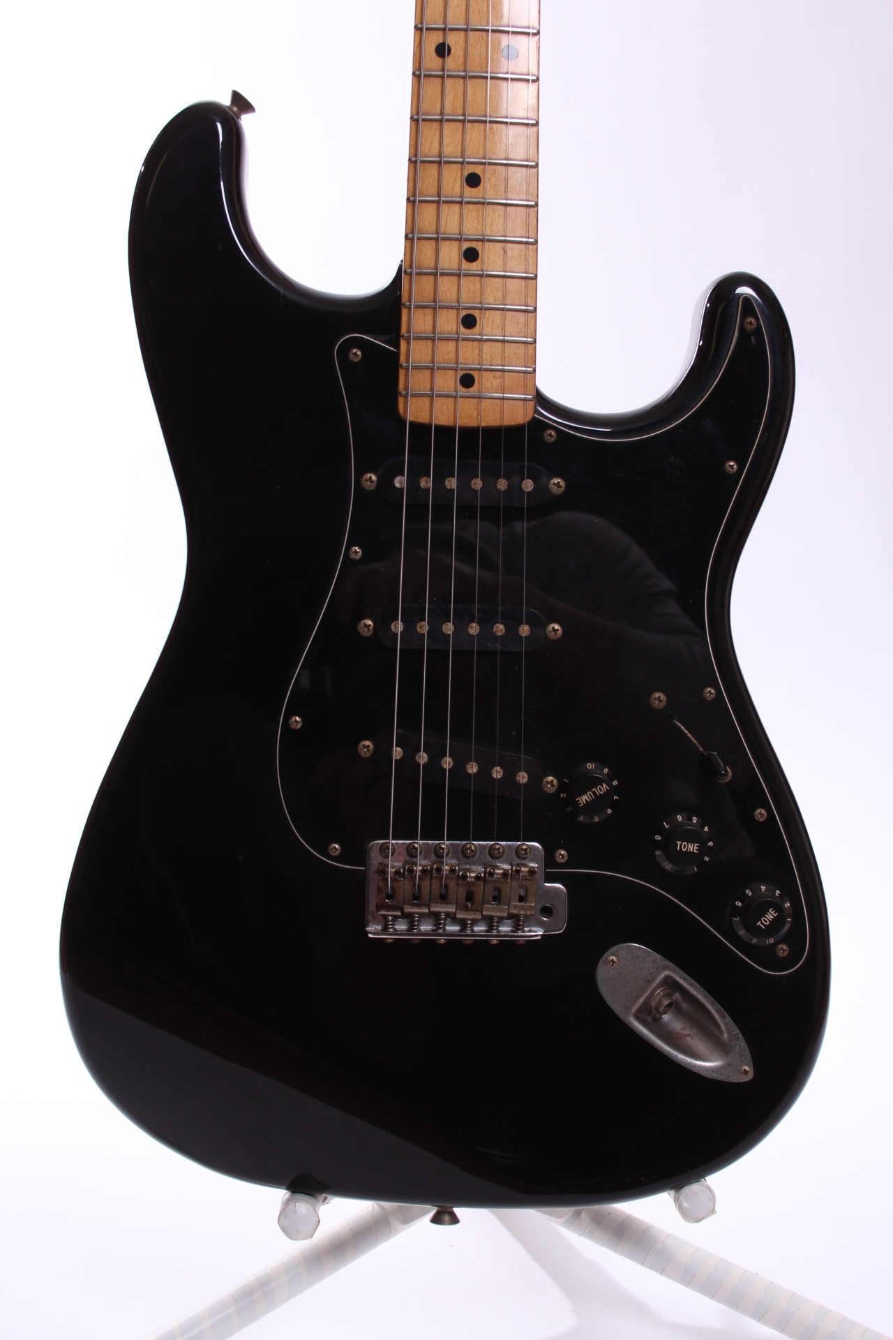 japanese squier stratocaster serial numbers