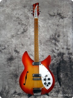 Rickenbacker 335 1965 Sunburst