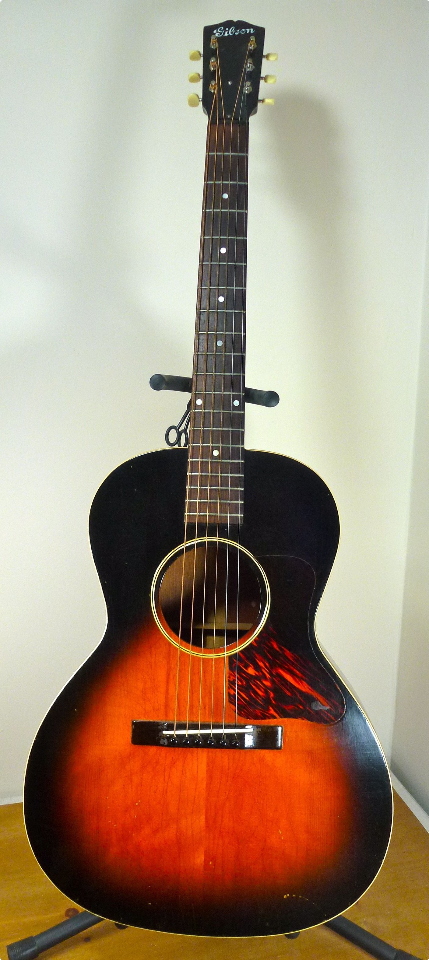 Gibson L OO 1938 Sunburst Guitar For Sale Rock Stars Guitars