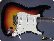 Fender Stratocaster 1963 3 tone Sunburst