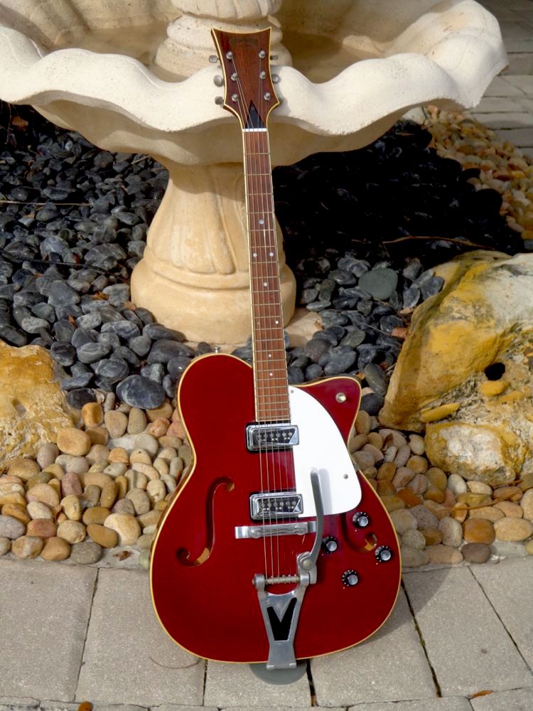 Martin GT 70 1966 Red Opaque Guitar For Sale Guitarbroker