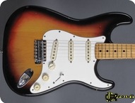 Fender Stratocaster 1974 3 tone Sunburst