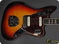 Fender Jaguar 1969 3 tone Sunburst