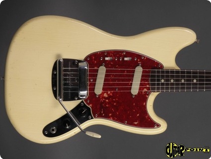 Fender Mustang 1965 Olympic White