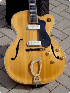 Guild X 550b 1955 Blonde