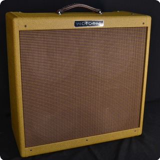 Victoria 45410   Fender '59 Bassman 2015 Lacquered Tweed