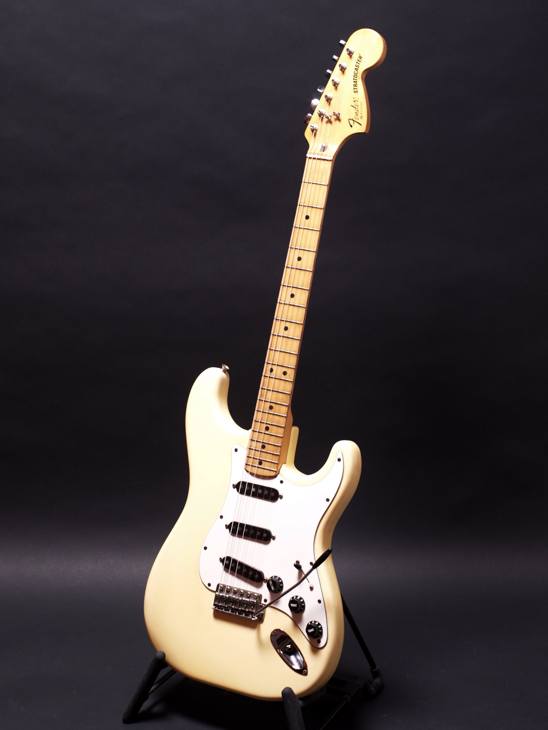 Стратокастер. Каспарян Fender Stratocaster. Fender Stratocaster Каспаряна. Гитара Каспаряна Fender. Фендер стратокатер10000р.