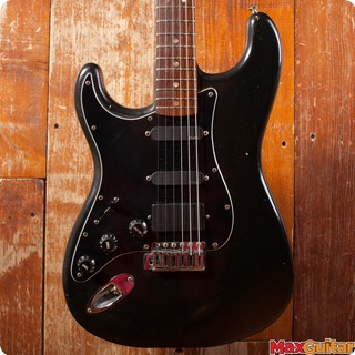 Fender Stratocaster 1977 Black