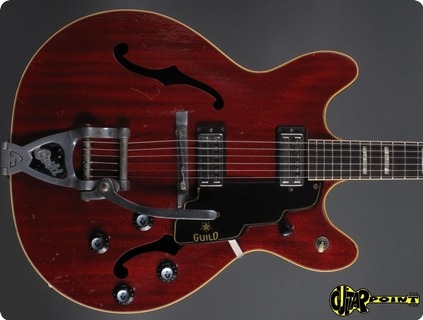 Guild Starfire V 1967 Cherry