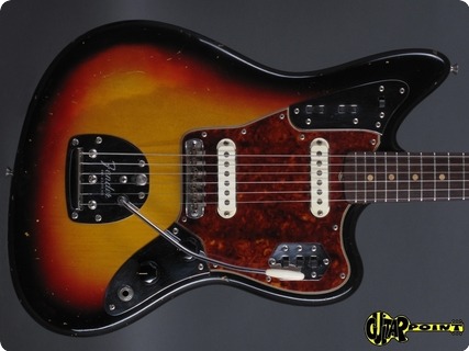 Fender Jaguar 1963 3 Tone Sunburst