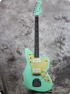 Mjt Aged Guitar Finishes Jazzmaster Foam Green