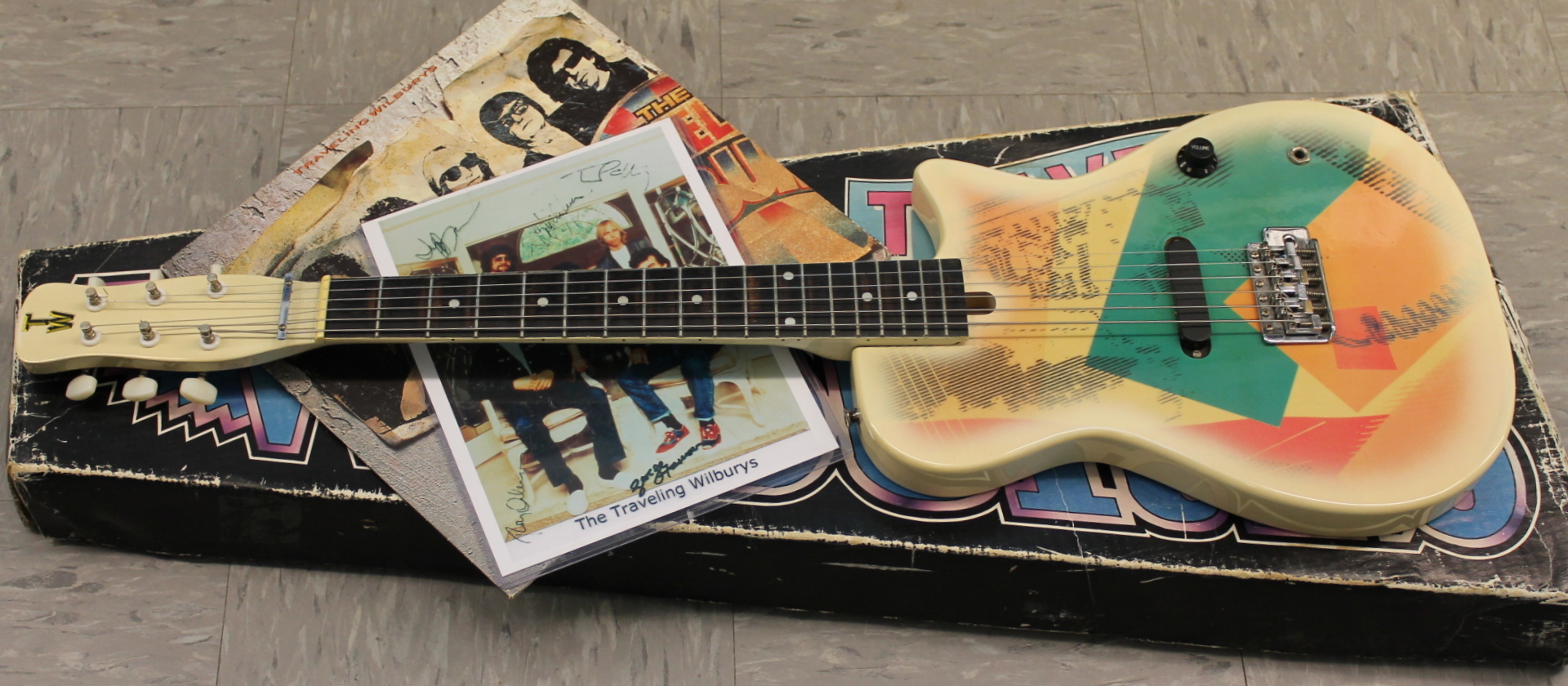 Gretsch TW 100 Travelin Wilburys 1980's Guitar For Sale Kitarakuu Oy