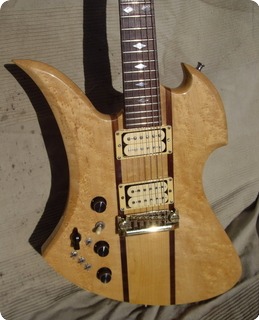 B.c.rich Mockingbird Lefty 1983 Natural Bird's Eye Maple