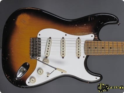 Fender Stratocaster 1957 2 Tone Sunburst