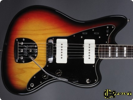 fender jazzmaster sunburst black pickguard