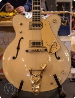 Gretsch White Falcon 1975 White