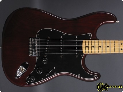 Fender Stratocaster 1977 Burgundy