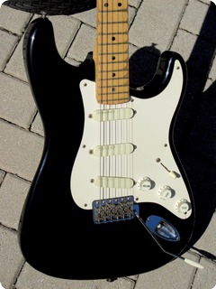 Fender Stratocaster Eric Clapton “blackie” Signature Mode 1993 Black