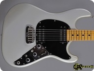 Music Man Sabre I 1979 Silvermetallic