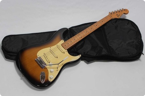 Fender Strat Reissue Model Se 600 1980 Tobacco