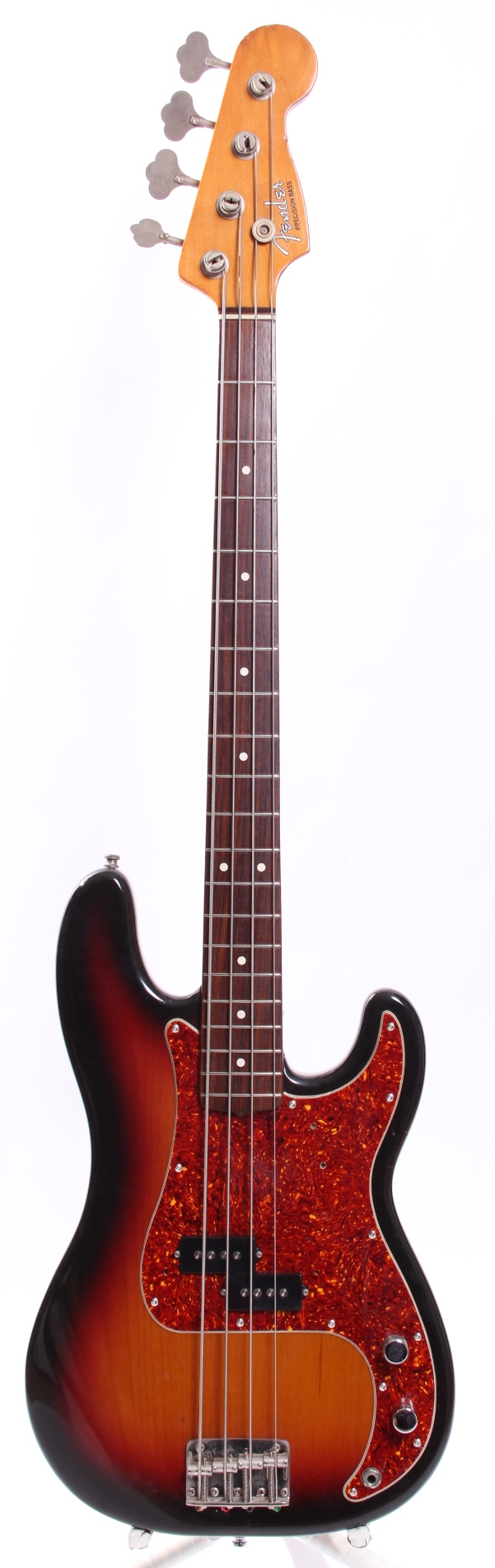 fender precision bass reissue 62