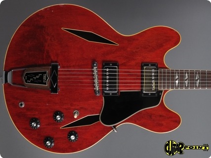 Gibson Trini Lopez 1967 Cherry