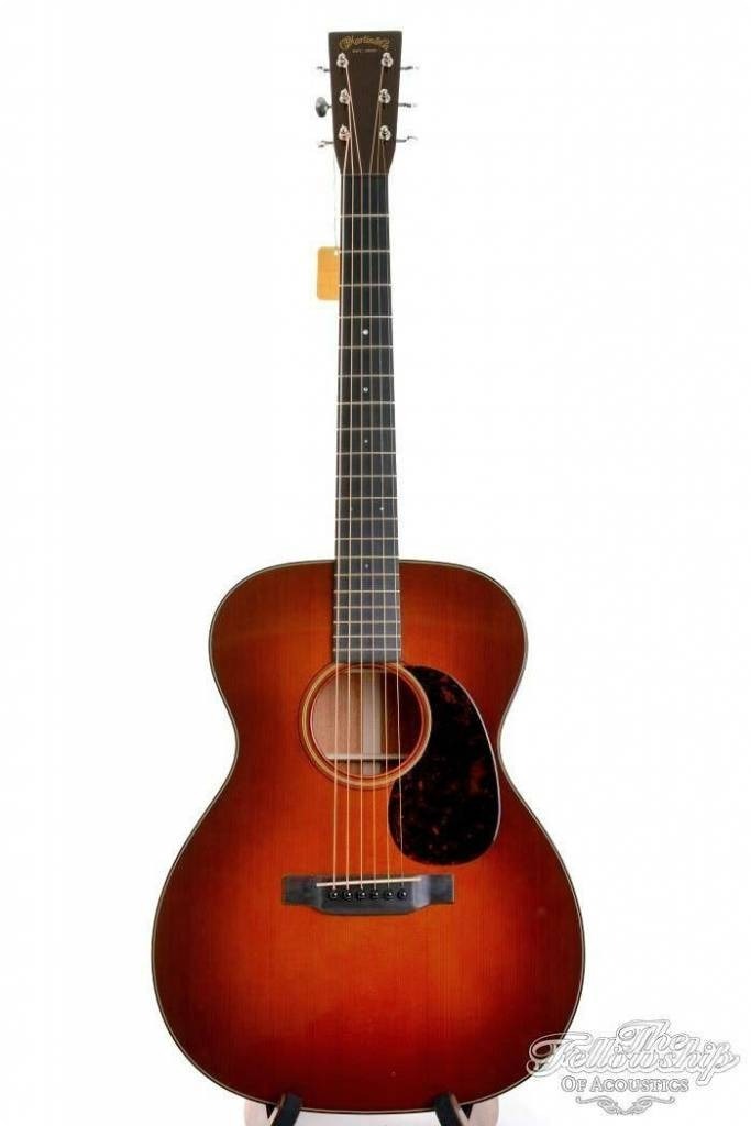 Martin OM18 Authentic Sunburst 2014 1933