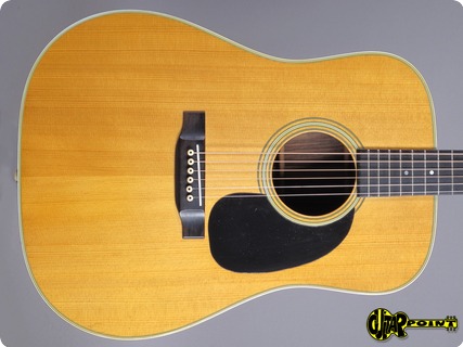 Martin D 28 1975 Natural