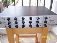 Custom Audio Amplifiers CAA 3SE 1999 SILVER