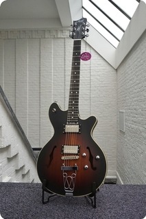 josh homme maton guitar