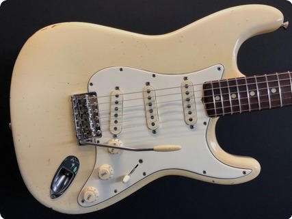 white 1968 fender stratocaster