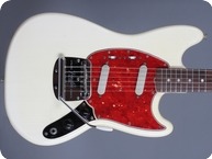 Fender Mustang 1966 Olympic White