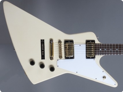 Gibson Explorer 1976 White