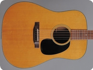 Martin D 18 1979 Natural