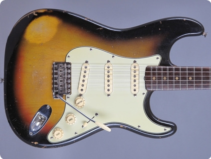 Fender Stratocaster 1963 3 Tone Sunburst