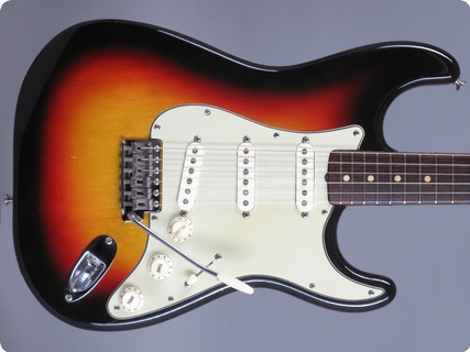 Fender Stratocaster 1962 3 Tone Sunburst