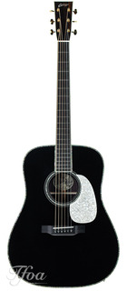 Collings D42a Adirondack Jet Black Top