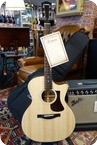 Eastman Eastman AC122 1CE Grand Auditorium Modelwith Cutaway Pickup Natural