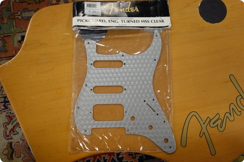 Fender Fender Pickguard Stratocaster Eng Turned Hss Clear Metal 099 1380 000