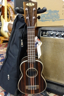 Kala Kala Soprano Ebony With Bag