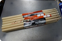 Vic Firth Vic Firth 2B American Hickory 12 Pair Discounted Wood Tip