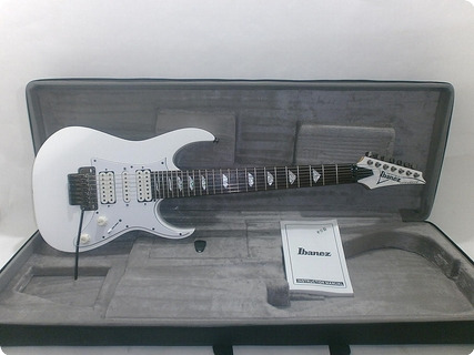 ibanez universe uv71p